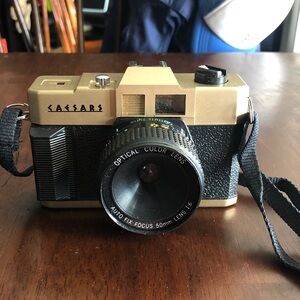Caesars Vintage Camera